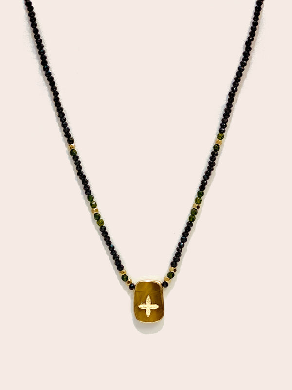 Daria necklace