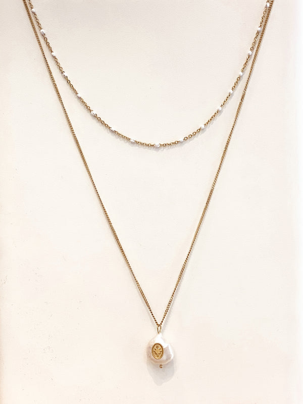 SHANEL necklace 