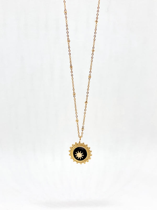 Lago necklace